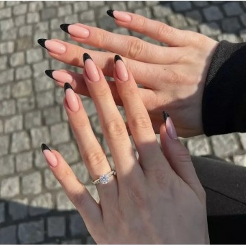 Накладні нігті Kitty Nail чорний френч, форма мигдаль, середні, 24 шт