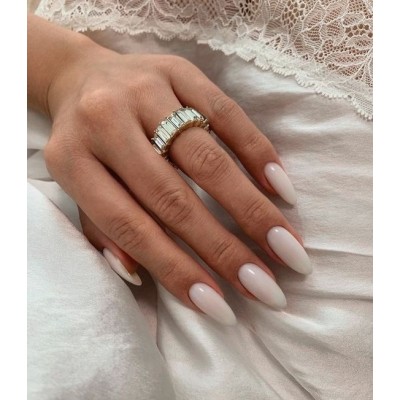 Накладні нігті Kitty Nail молочні, форма мигдаль, середні, 24 шт з доставкою по Україні